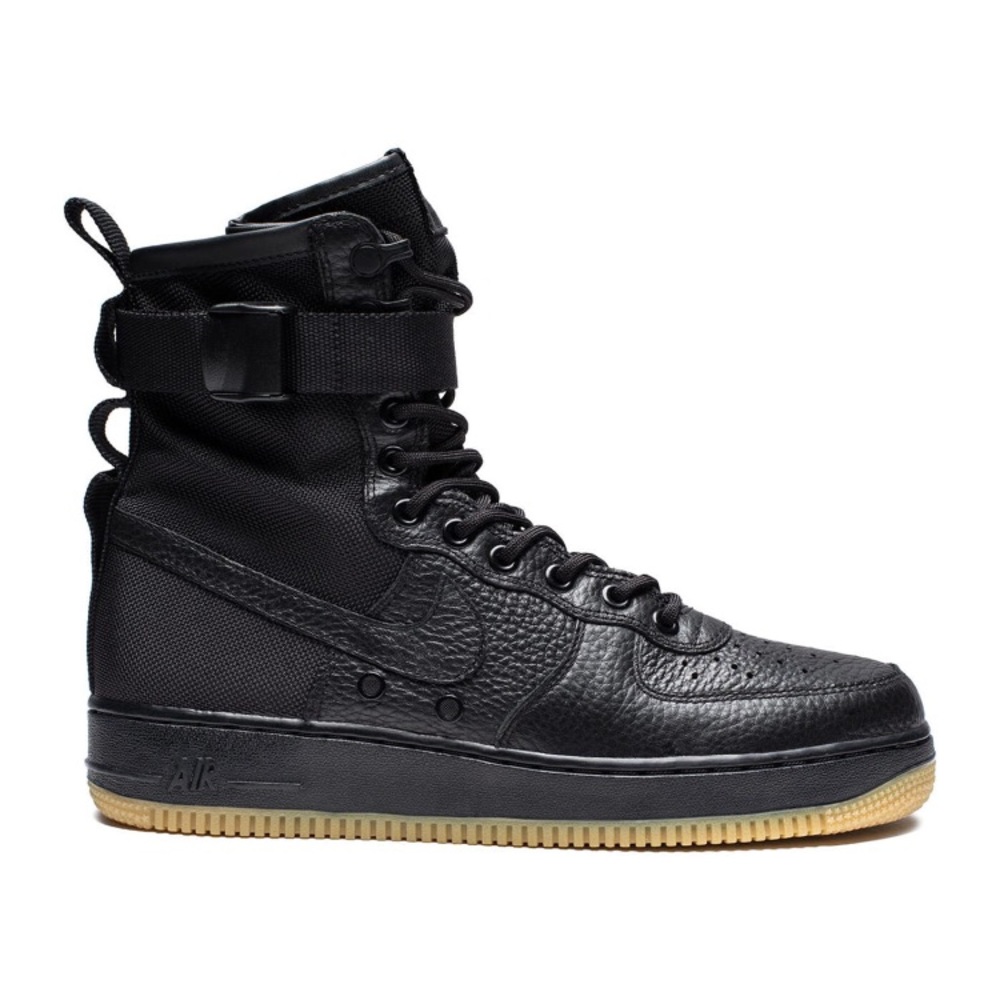 SOLD—————————————Nike SF AF1 high black gum